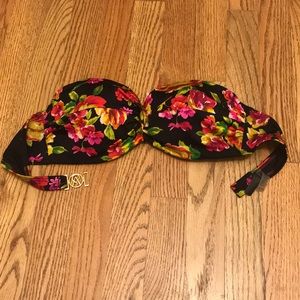 Victoria’s Secret swimsuit top